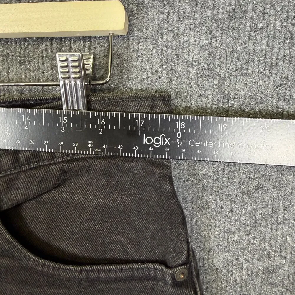 Vintage Levis 550 Men Jeans 38x30(36x30) Black Relaxed Fit Tapered Leg Denim USA